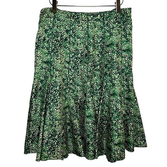 Nine West 100% Silk Midi Skirt Green Sz 4 Trumpet Y2K Fairy Cottage Forest Boho - Picture 1 of 9